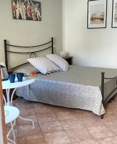 Guest house Angela 3*