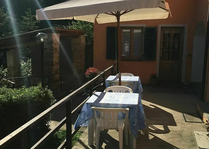 Guest house Angela Levanto